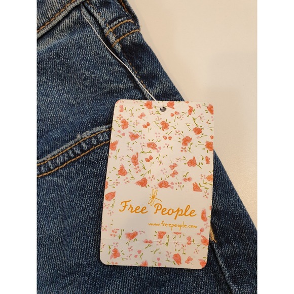 Free People Shorts Womens 27 Blue Denim Distressed Cutoff Raw Hem High Rise NWT - Picture 4 of 16